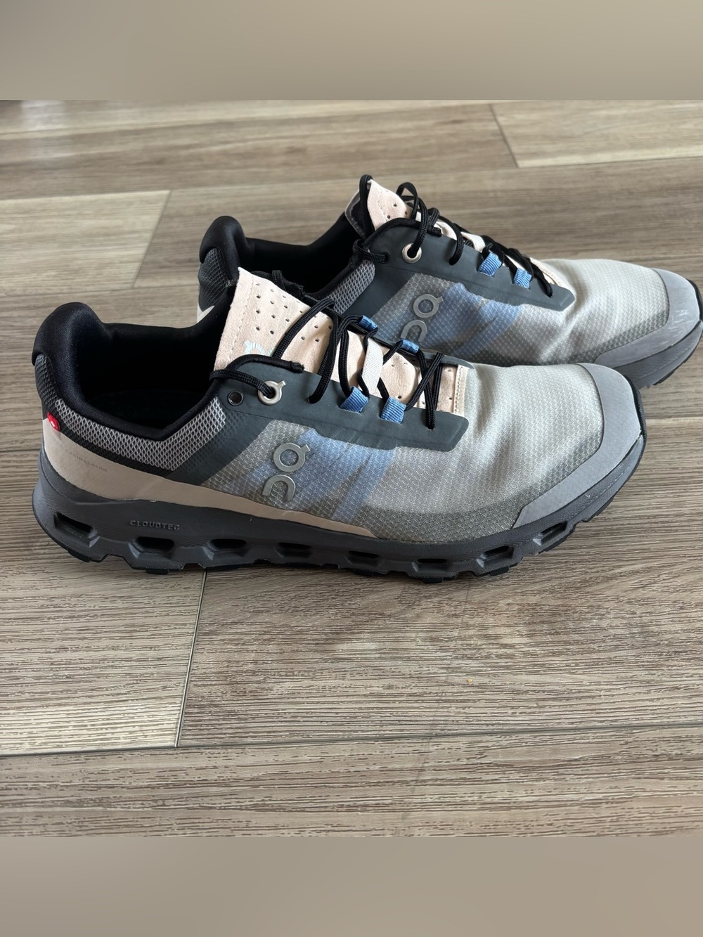 On Cloud CloudTec Sneakers in Light Gray and Black with Blue Accents, Women 10